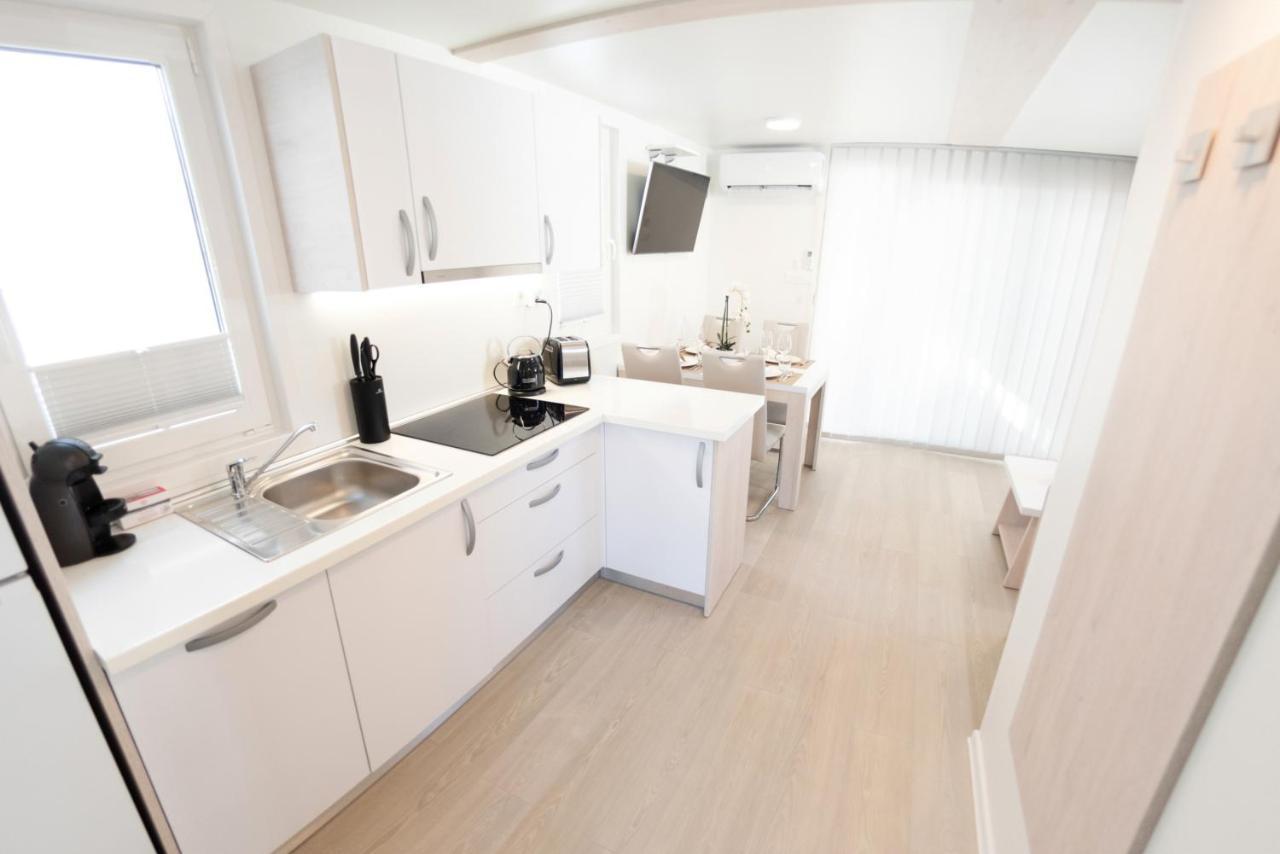 Adria Portoroz Luxury Houseboat Villa Exteriör bild